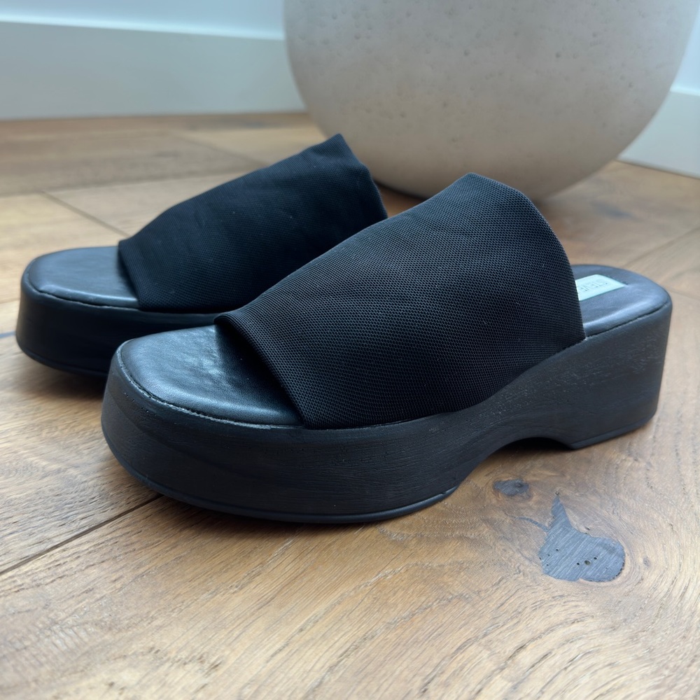 Steve Madden Slinky 30 Wedge Sandal, Black US 8 NEW/NEVER WORN!